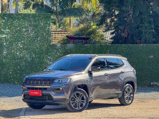 JEEP COMPASS 1.3 T270 TURBO FLEX LONGITUDE AT6